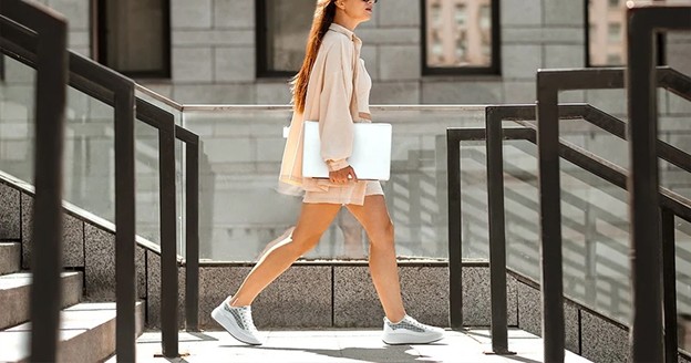 سبک و شکل کفش یکی از فاکتورهای مهم در خرید کفش روزمره زنانه